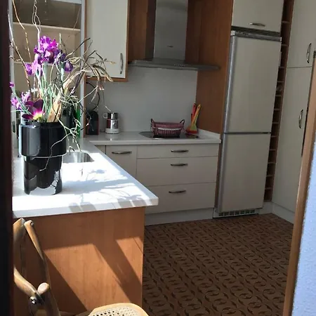 Piso Excepcional * Βίγκο